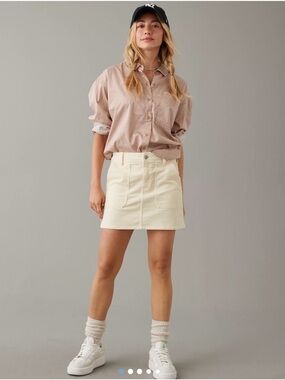American Eagle NWTS Cream High Rise Corduroy Mini Skirt - Women size 12